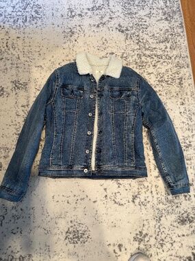 AG Kids Sherpa Jacket 🤍 Denim Trucker Cozy Winter Style